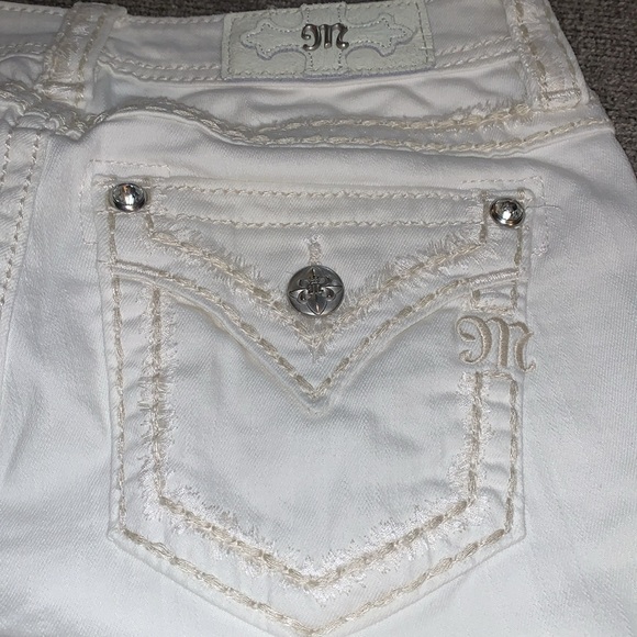 Miss Me Jeans - Picture 3 of 10